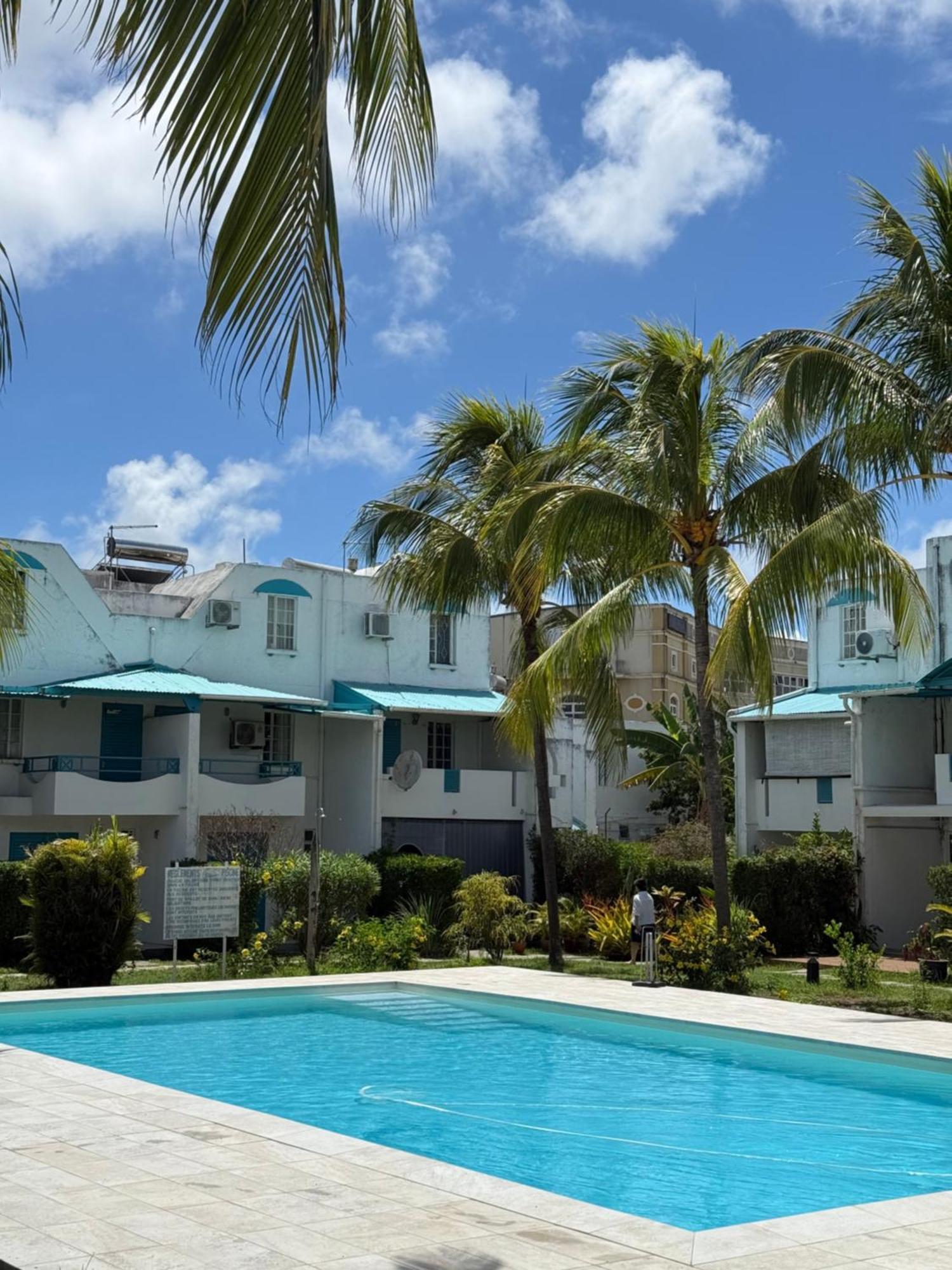 Appartement Bleu Des Zil à Grand Baie Extérieur photo
